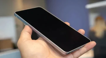 سامسونج تكشف عن شاشة خصوصية تمنع التجسس في جالاكسي إس 26 ألترا